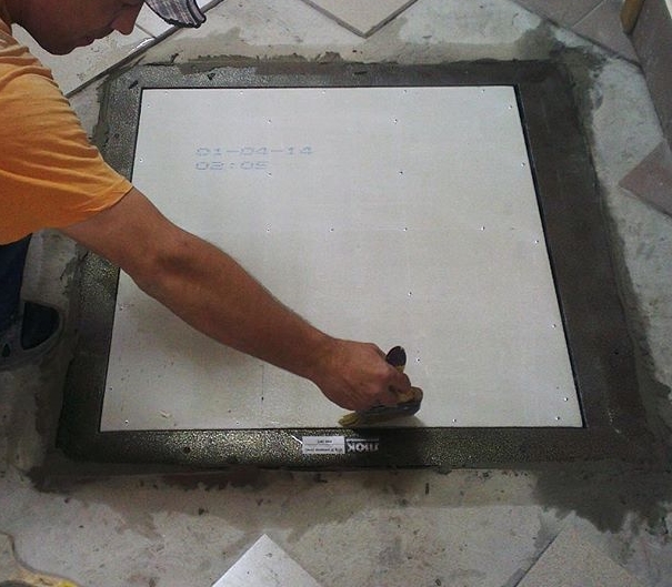 Стороны двери не совпадают с разметкой и направлением раскладки